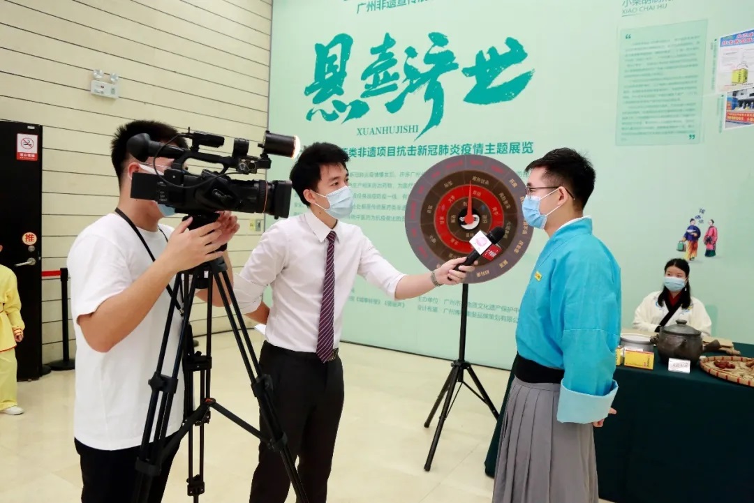 非遗日悬壶济世论抗疫，幼柴胡直播首秀放荣耀！